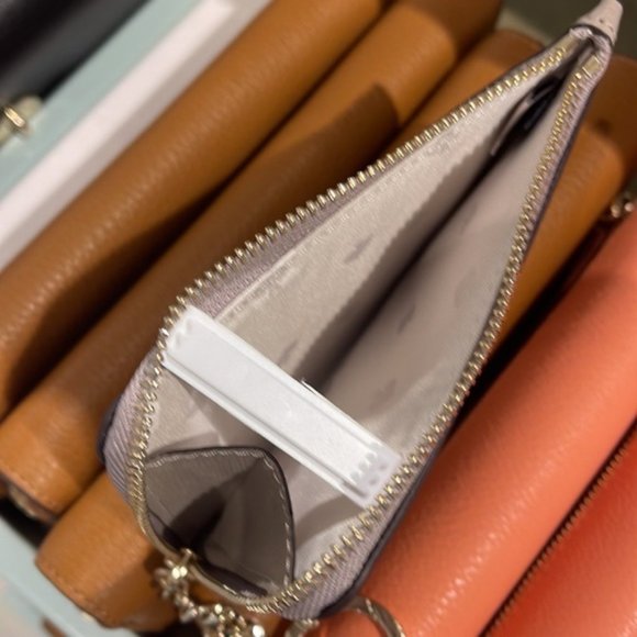 Kate Spade Darcy Medium L-Zip Card Holder Warm Taupe - Picture 7 of 15